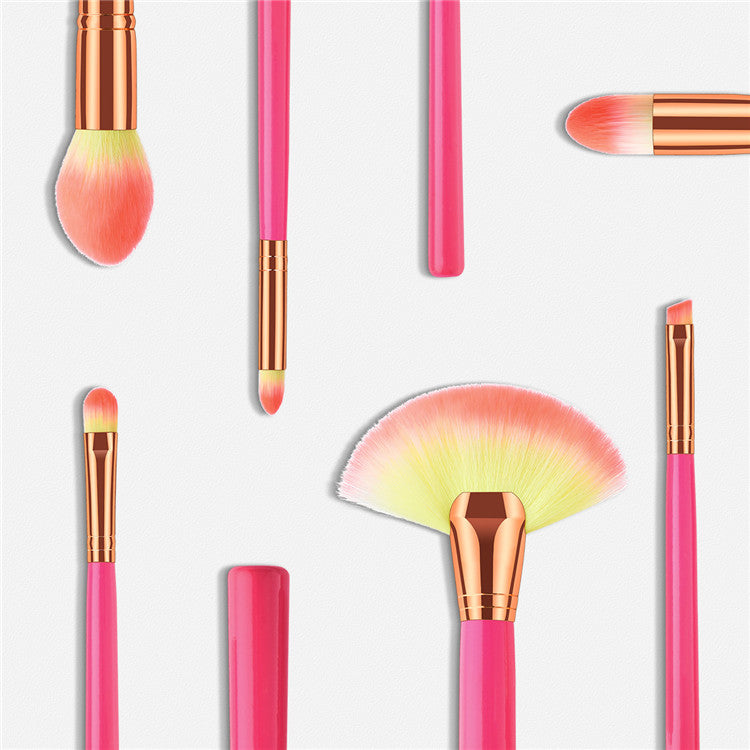 Cosmetic Makeup Brushes for Flawless Everyday Application