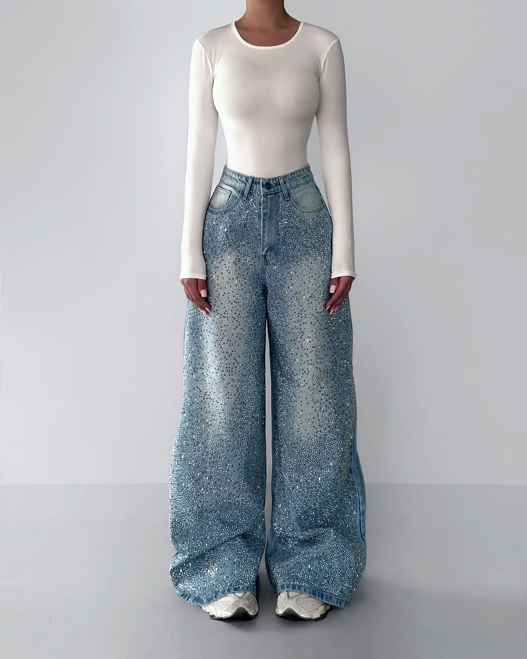 Irregular Rhinestone Jeans for a Bold Look